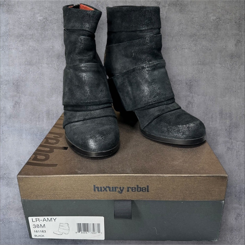 Luxury Rebel LR-Amy Black Suede Ankle‎ Boots Women's Size 38M (US 7.5-8)